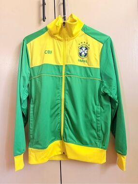 Size M Brazil CBF Green & Yellow Track Jacket Unisex